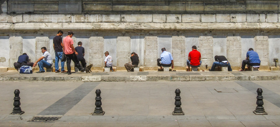 Washing Feet, Istanbul